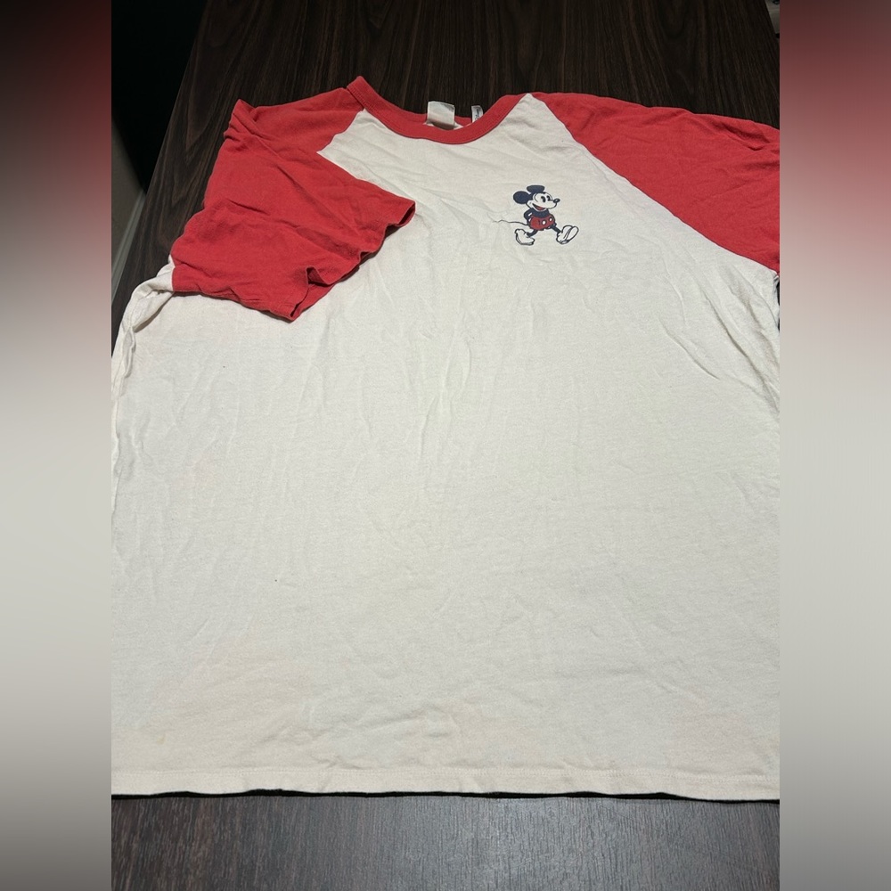 Women’s Disney Mickey Mouse tee shirt size XXL